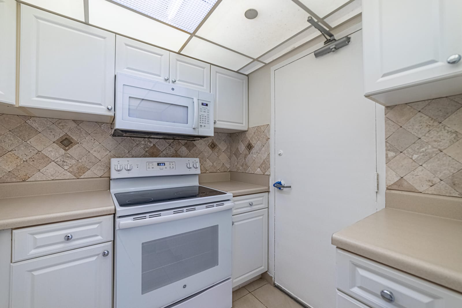 1200 West Avenue 1521, Miami Beach, FL 33139 photo 13