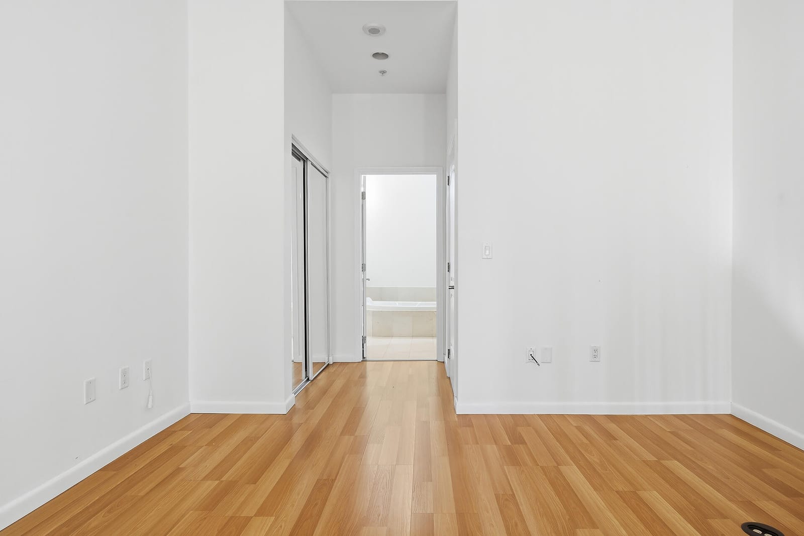 801 S Olive Avenue 425, West Palm Beach, FL 33401 photo 12
