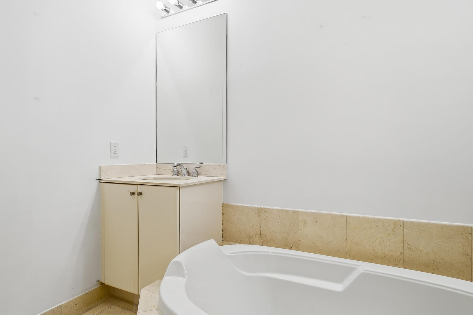 801 S Olive Avenue 425, West Palm Beach, FL 33401 photo 16