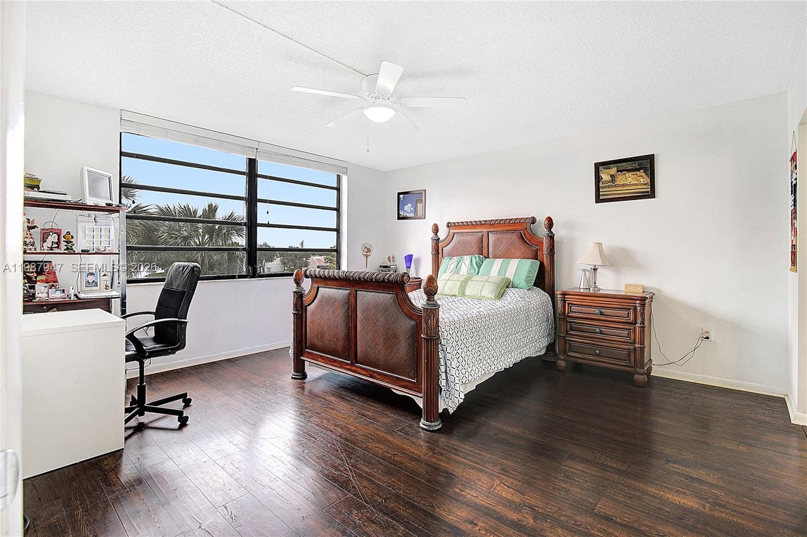 1100 Colony Point Circle 302, Pembroke Pines, FL 33026 photo 3