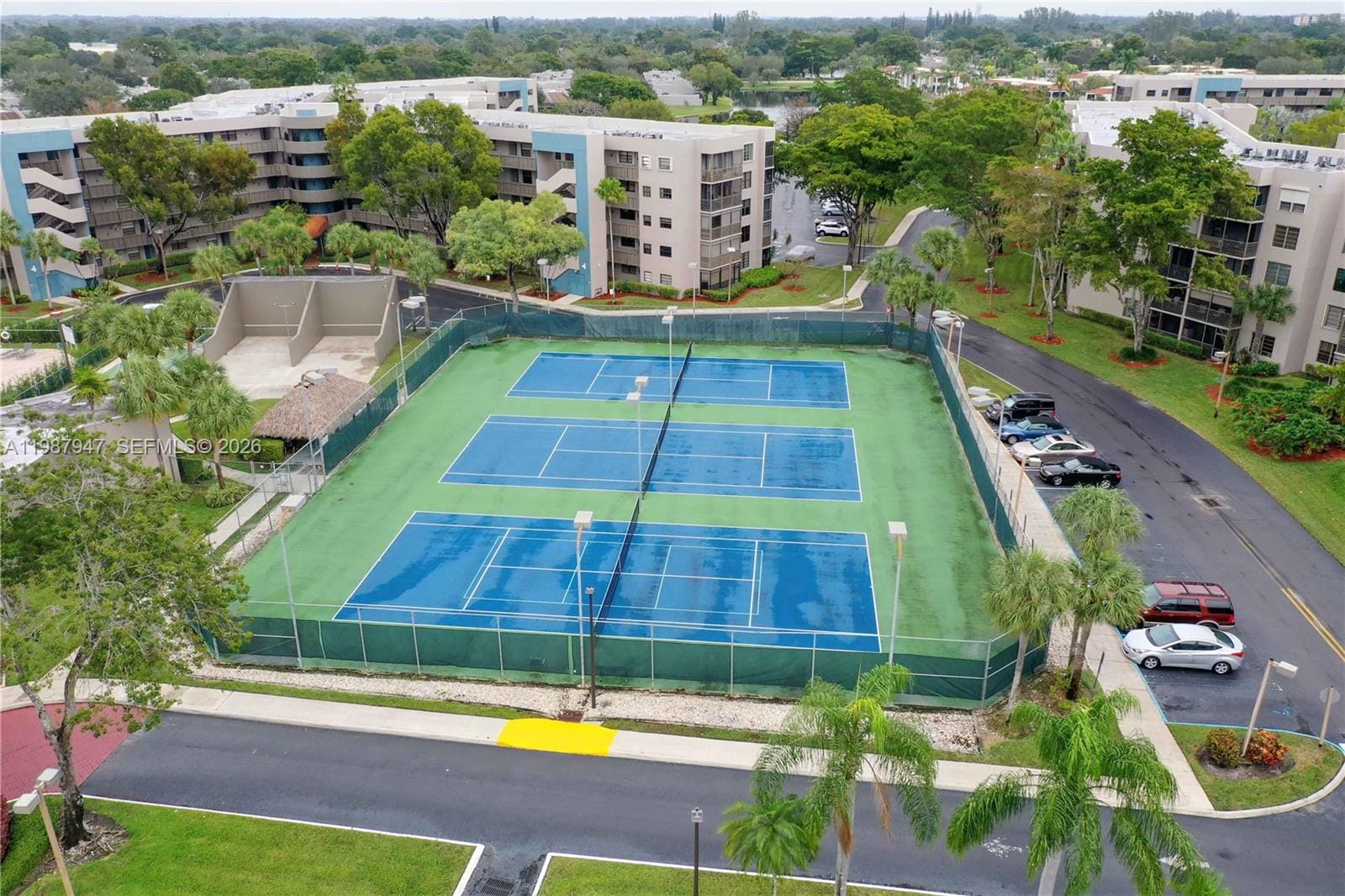 1100 Colony Point Circle 302, Pembroke Pines, FL 33026 photo 23