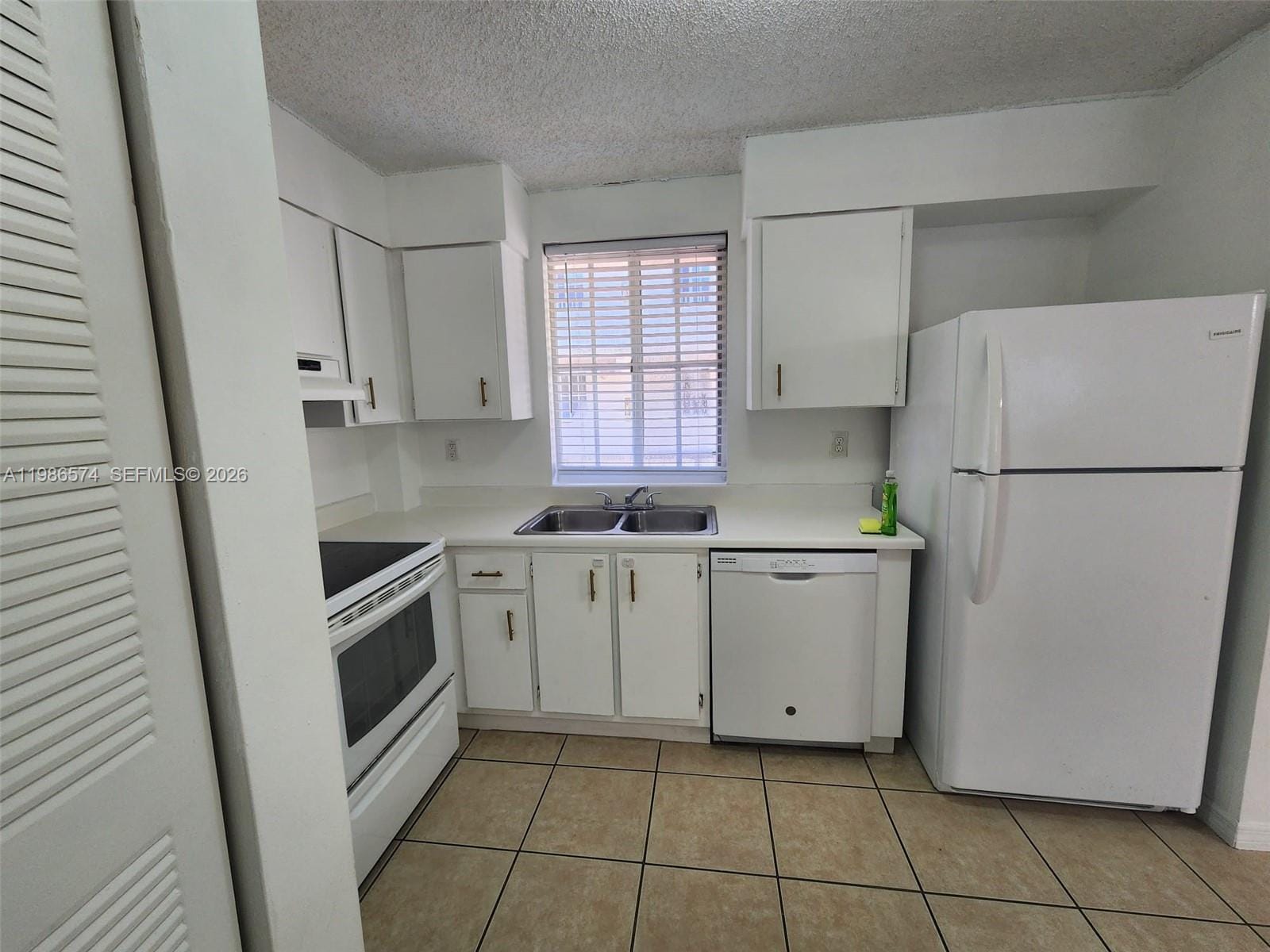 6195 NW 186th Street 309 — photo 4