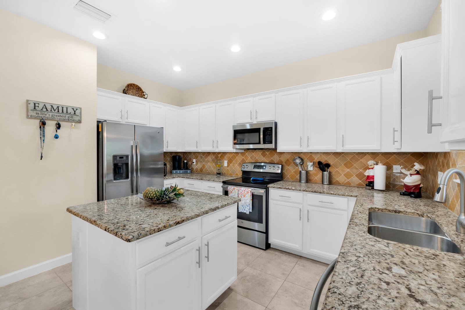 4684 Veteran Terrace, Lake Worth, FL 33463 photo 13
