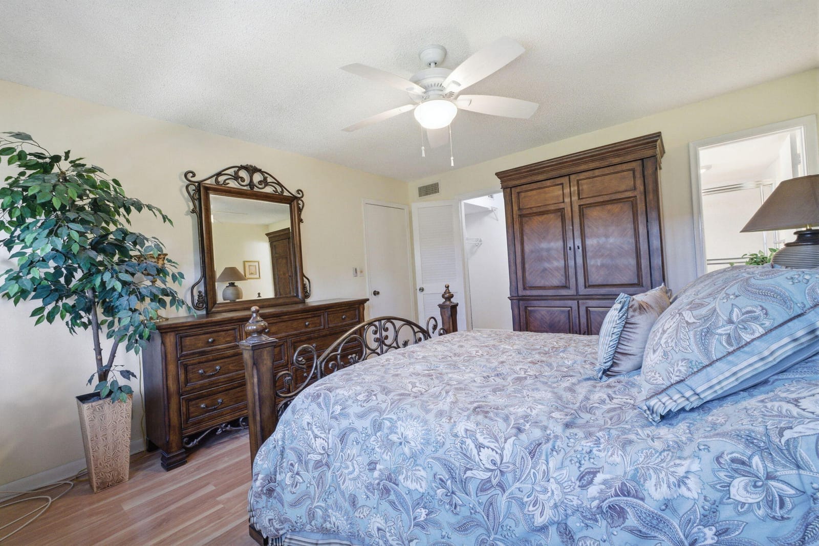 371 S Hollybrook Drive Unit 308, Pembroke Pines, FL 33025 photo 9