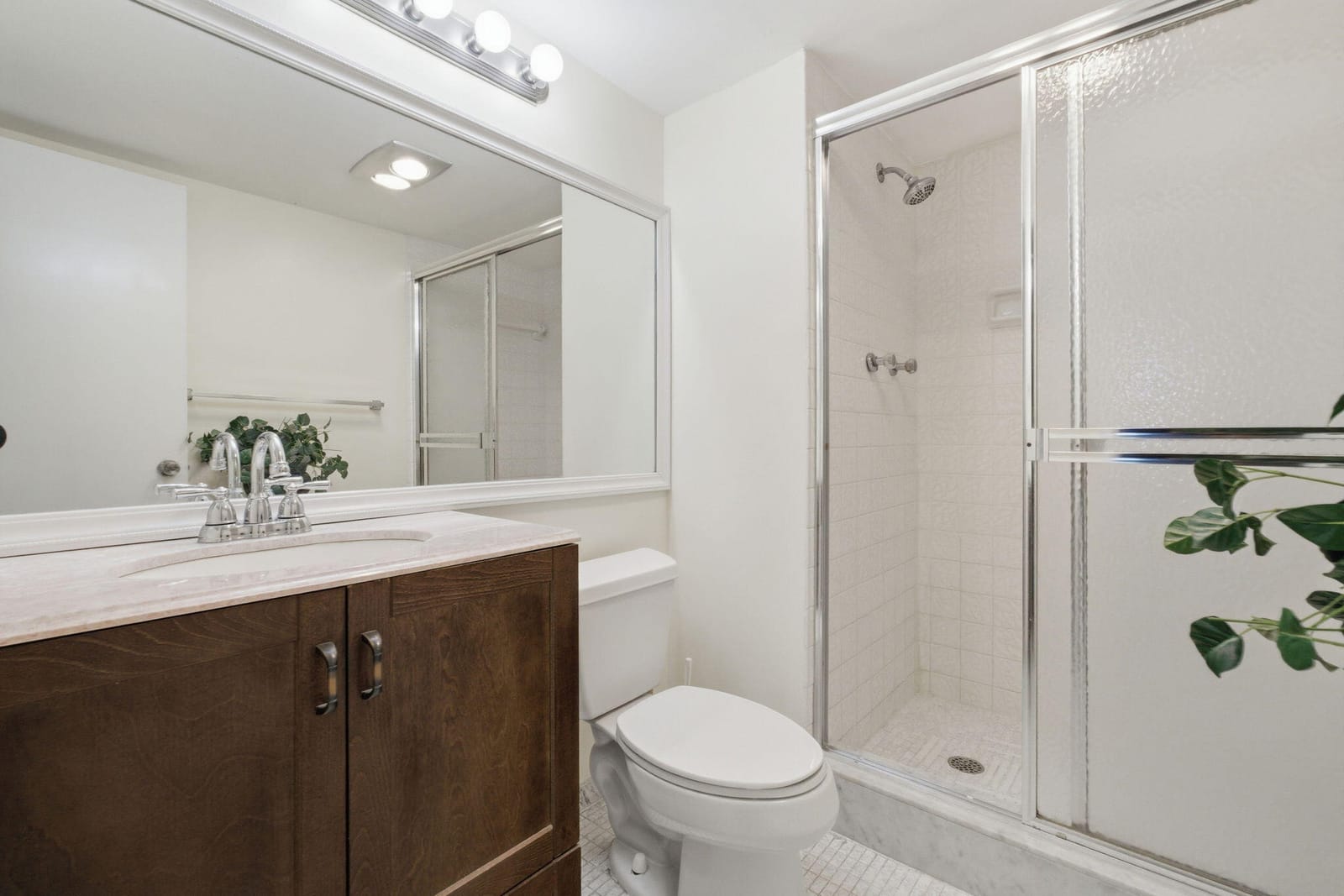 371 S Hollybrook Drive Unit 308, Pembroke Pines, FL 33025 photo 10