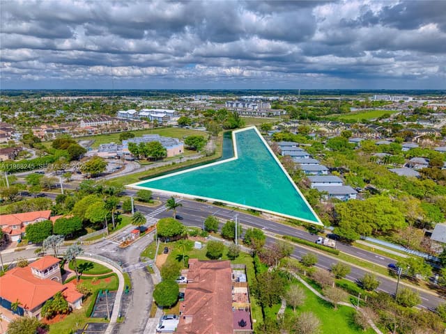 SW 272 Street, Miami, FL 33032