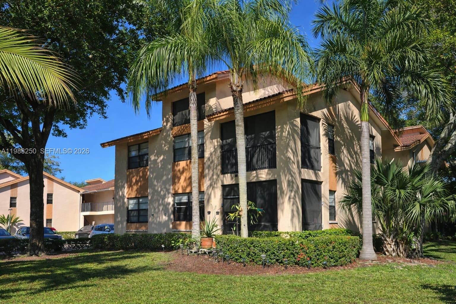 1871 NW 94th Avenue 112B, Coral Springs, FL 33071 photo 3
