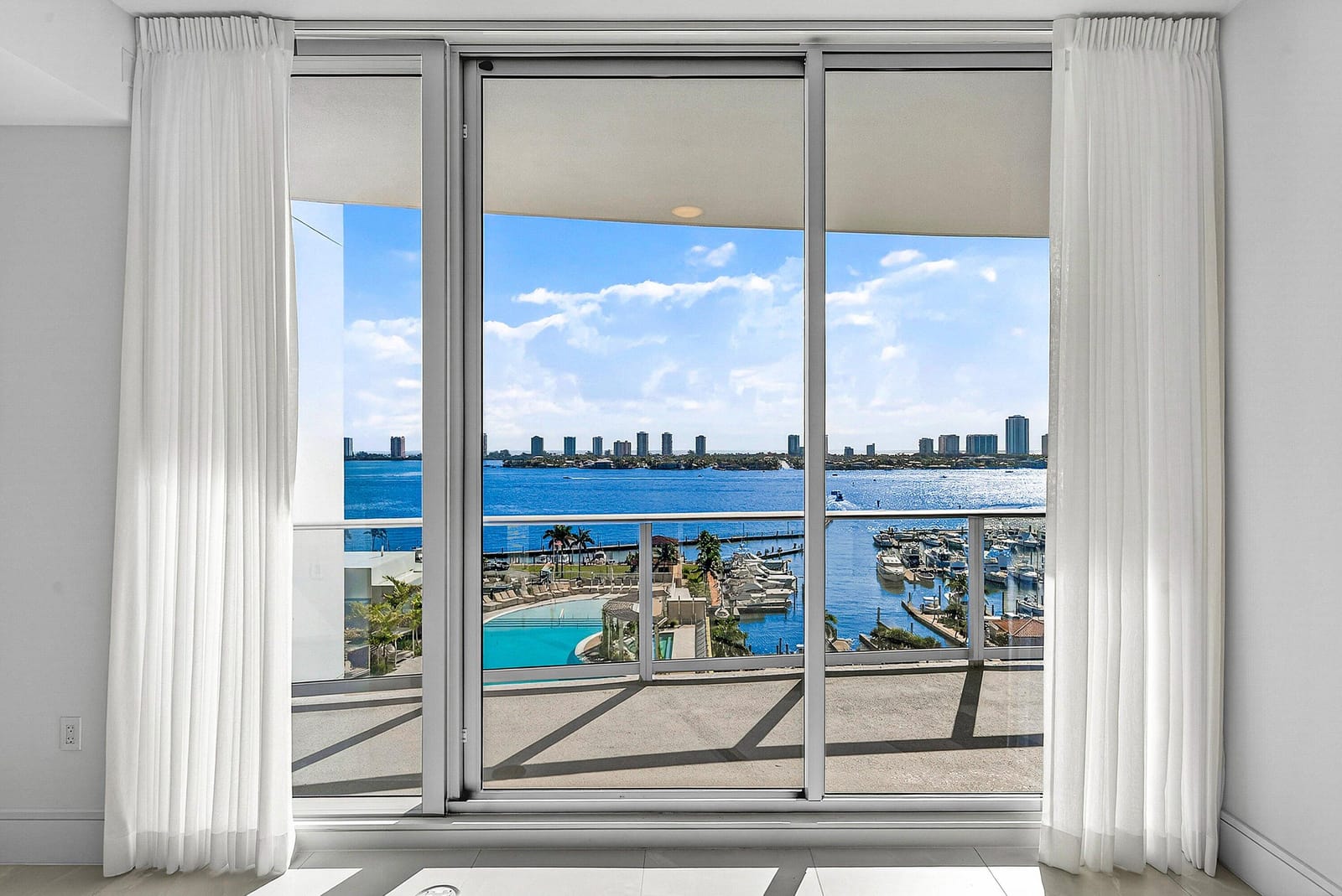 220 Lake Shore Drive 1010, Lake Park, FL 33403 photo 10
