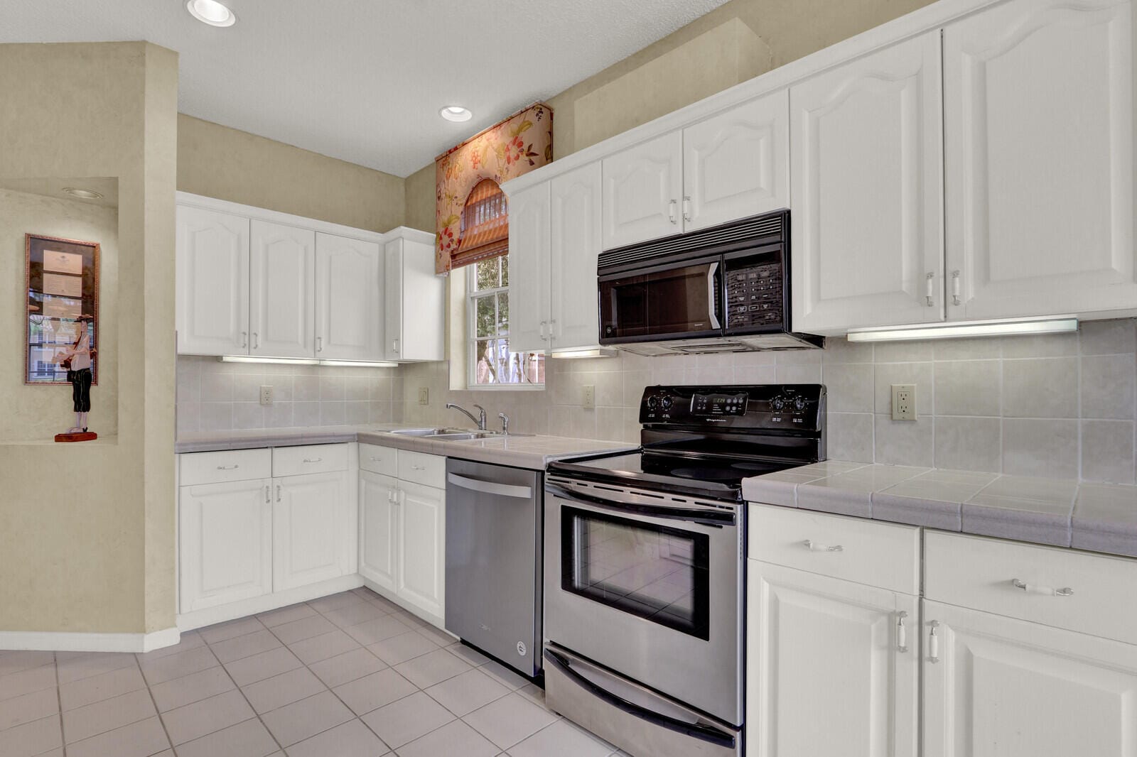 152 Legendary Circle, Palm Beach Gardens, FL 33418 photo 19