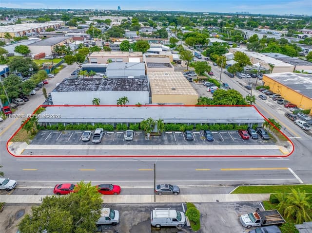 5807 SW 25th Street 1-18, West Park, FL 33023