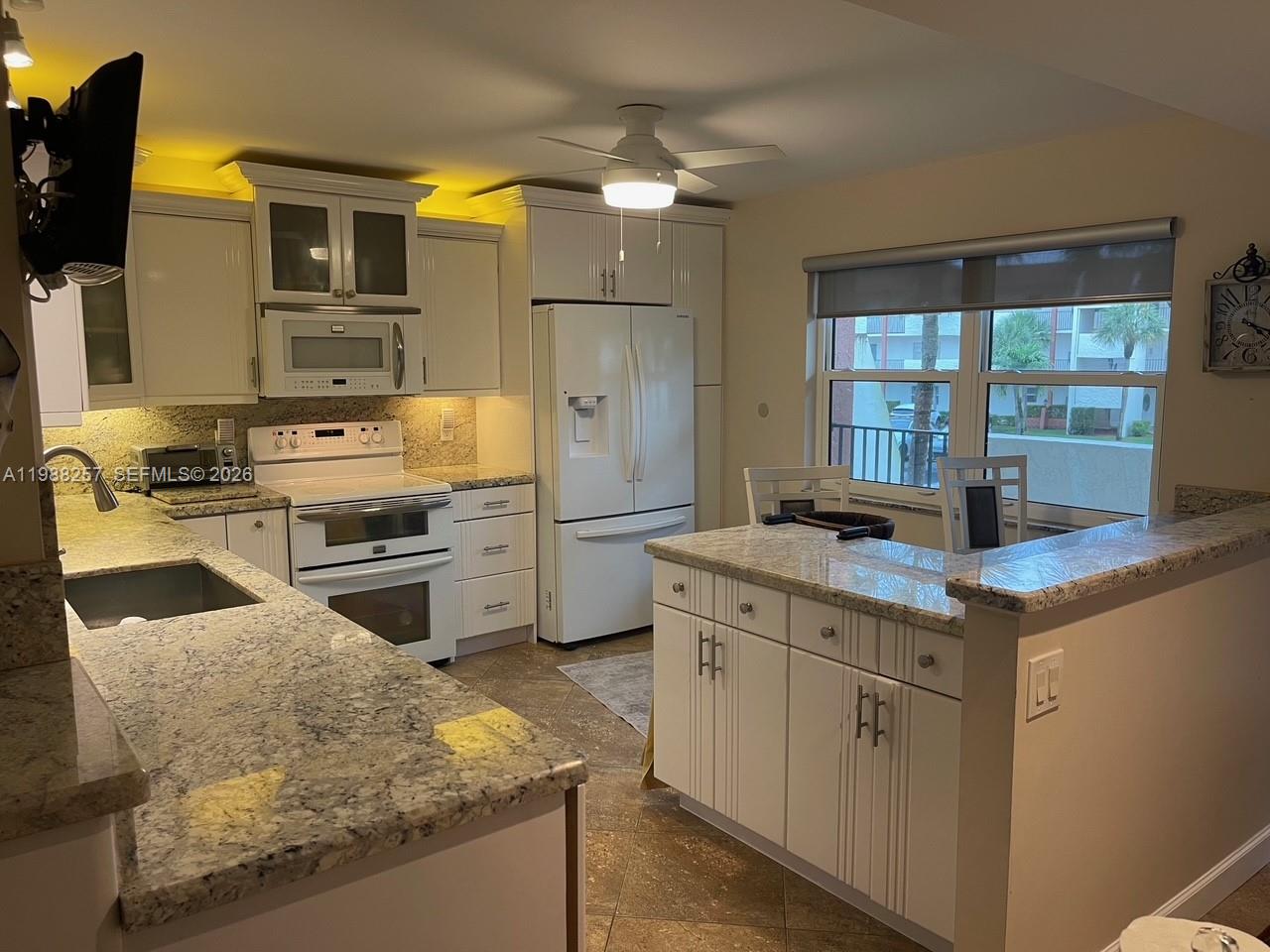 281 S Hollybrook Drive 50205, Pembroke Pines, FL 33025, Pembroke Pines