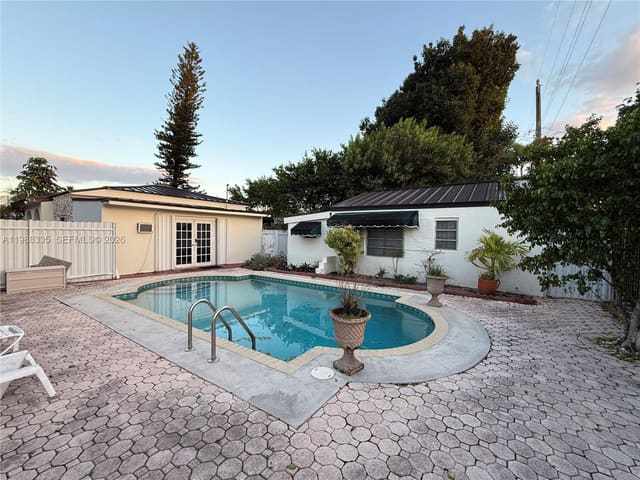 6300 NW 2nd Street, sold in Winona Park, Miami, FL
