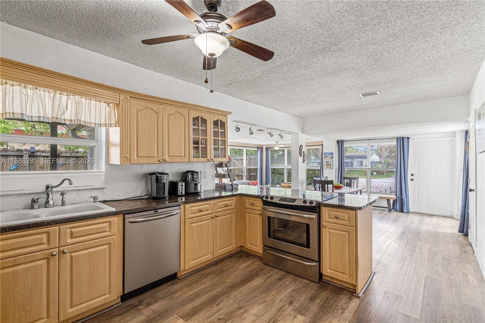 1482 NE 175th Street, North Miami Beach, FL 33162 photo 12