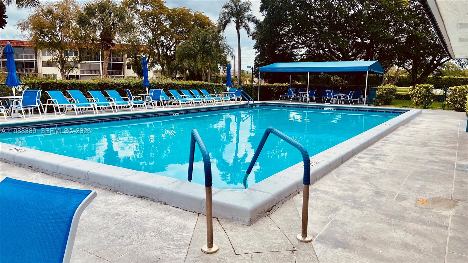 671 S Hollybrook Drive 104, Pembroke Pines, FL 33025, Pembroke Pines