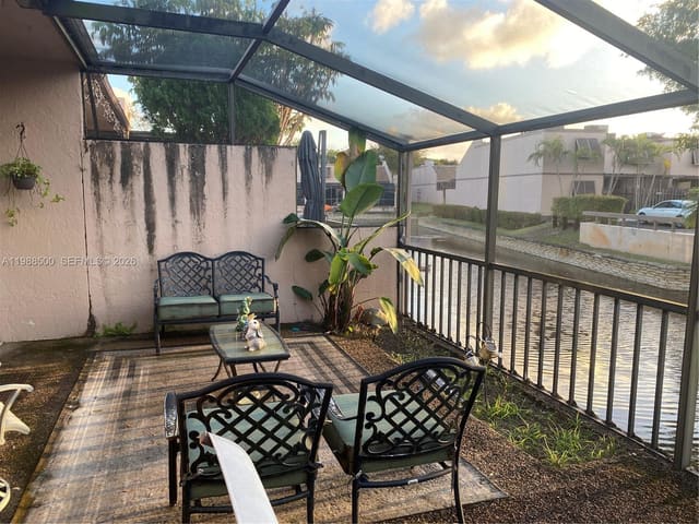 1172 NW 122nd Terrace, sold in Pembroke Lakes Section Se, Pembroke Pines, FL