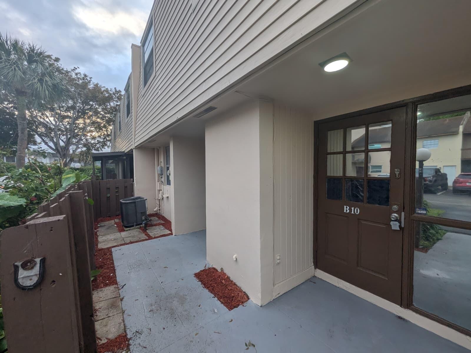 6603 Winfield Boulevard B-10, Margate, FL 33063 photo 30