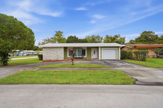 2301 NW 37th Avenue, sold in Lauderdale Lakes East Gate, Lauderdale Lakes, FL