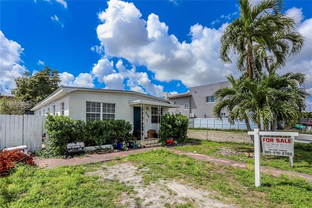 528 E 10th Street, Hialeah, FL 33010
