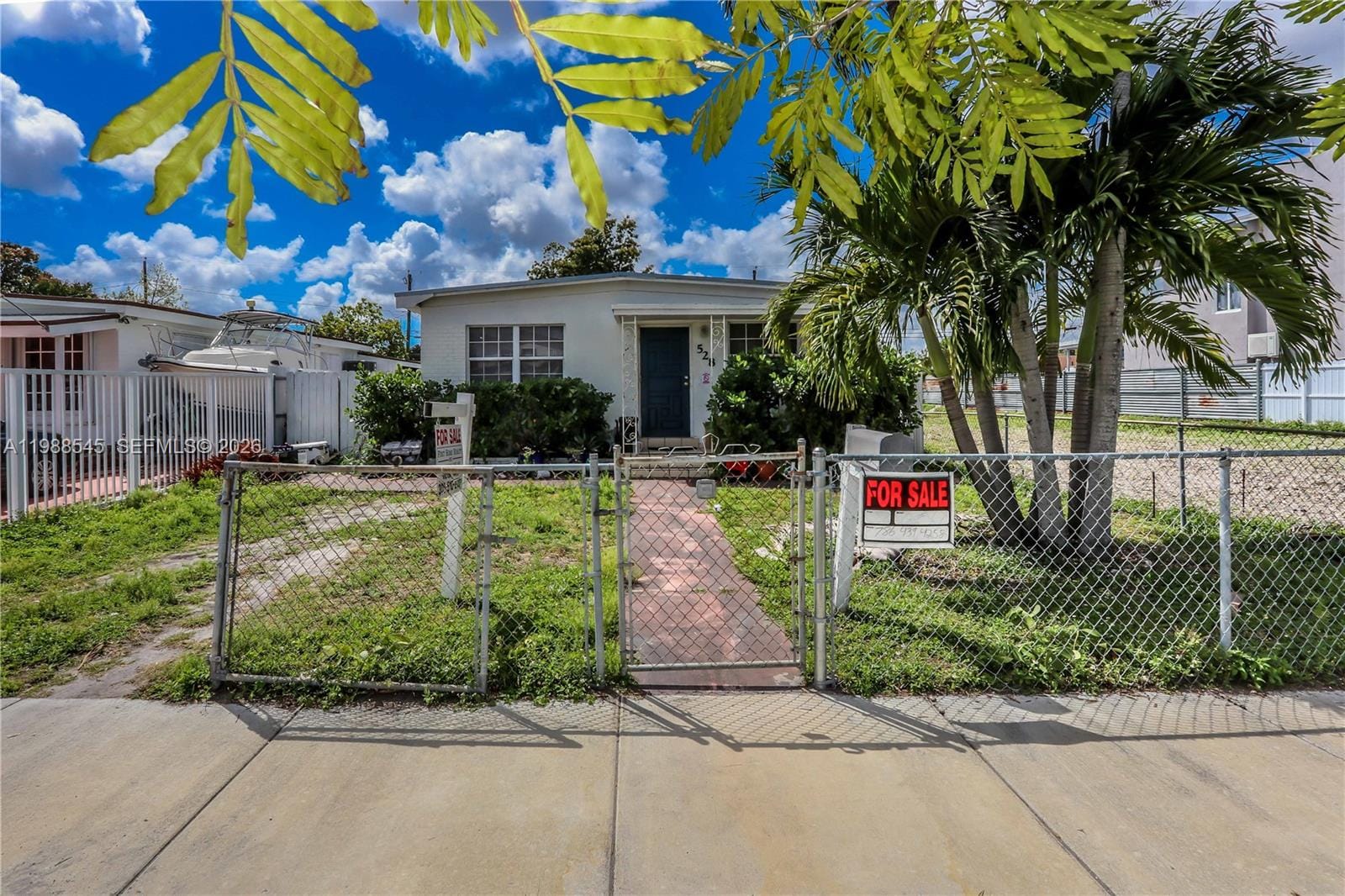 528 E 10th Street, Hialeah, FL 33010 photo 2