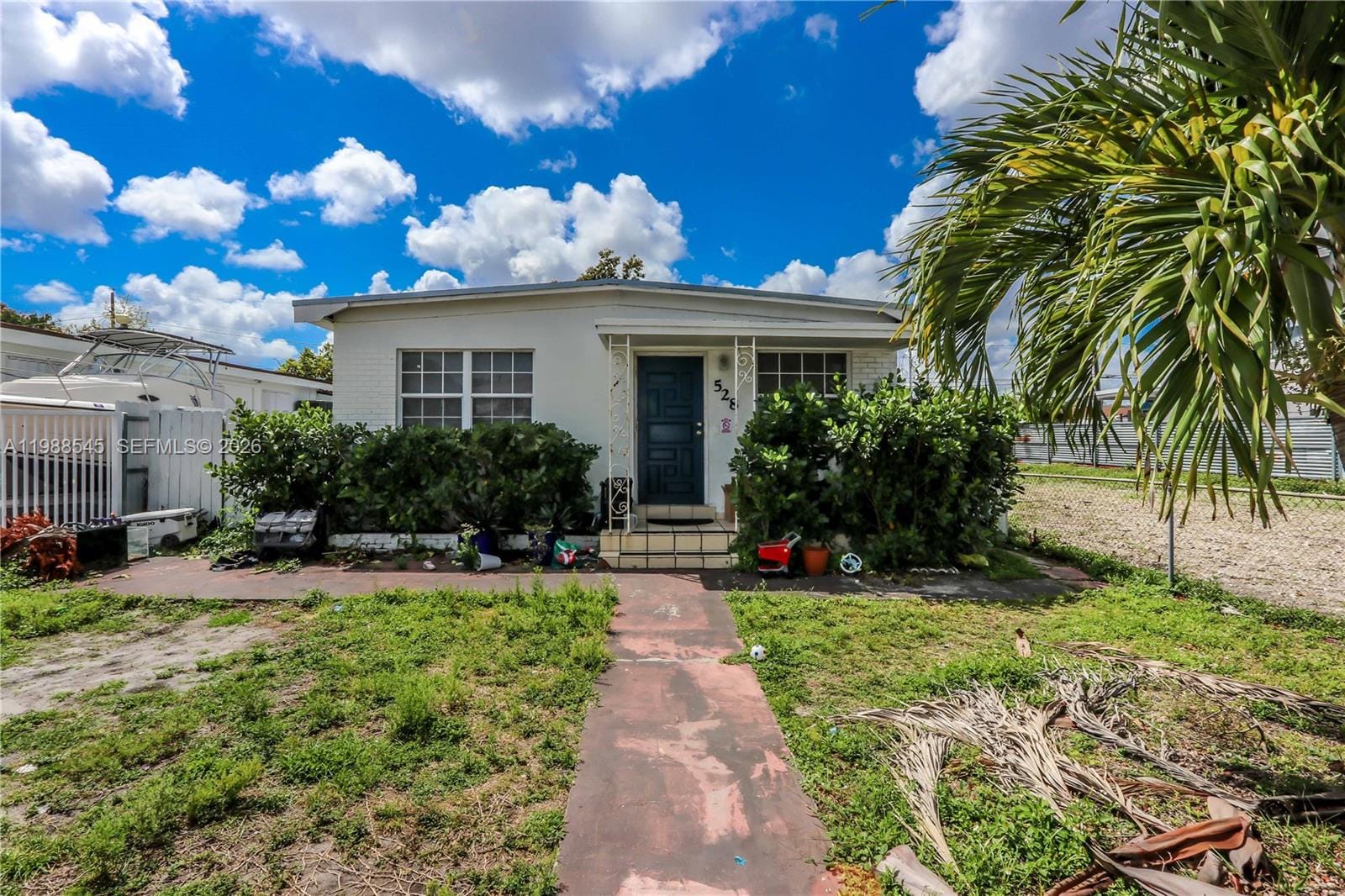 528 E 10th Street, Hialeah, FL 33010 photo 4
