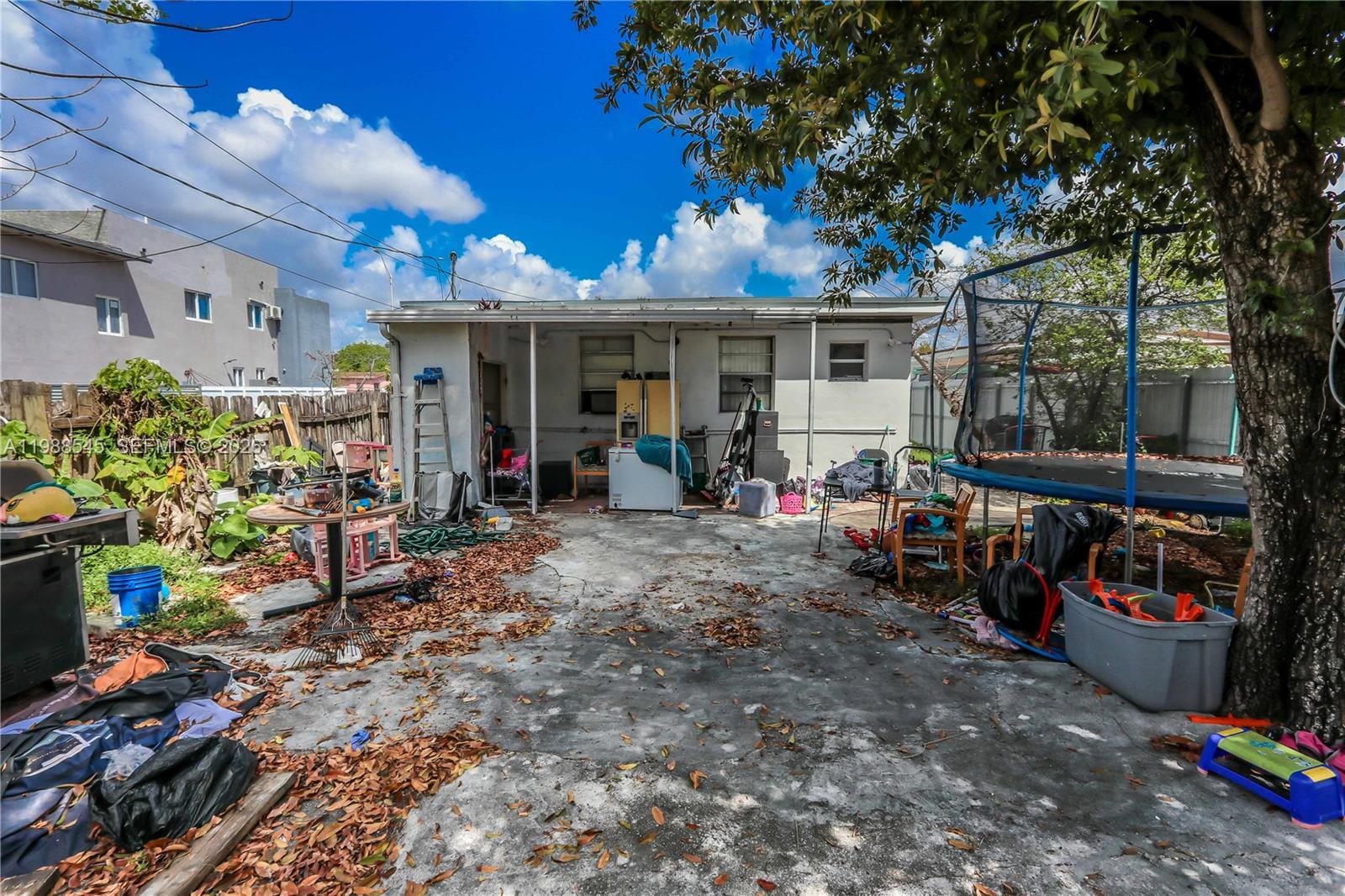 528 E 10th Street, Hialeah, FL 33010 photo 5