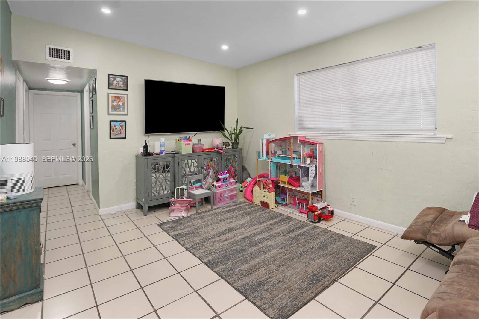528 E 10th Street, Hialeah, FL 33010 photo 10