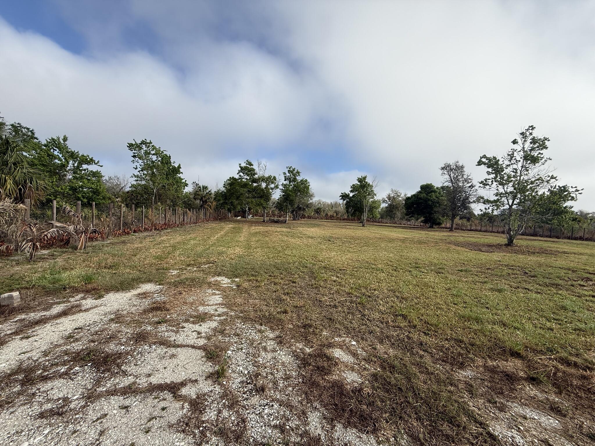17231 NW 268th Street, Okeechobee, FL 34972, Okeechobee
