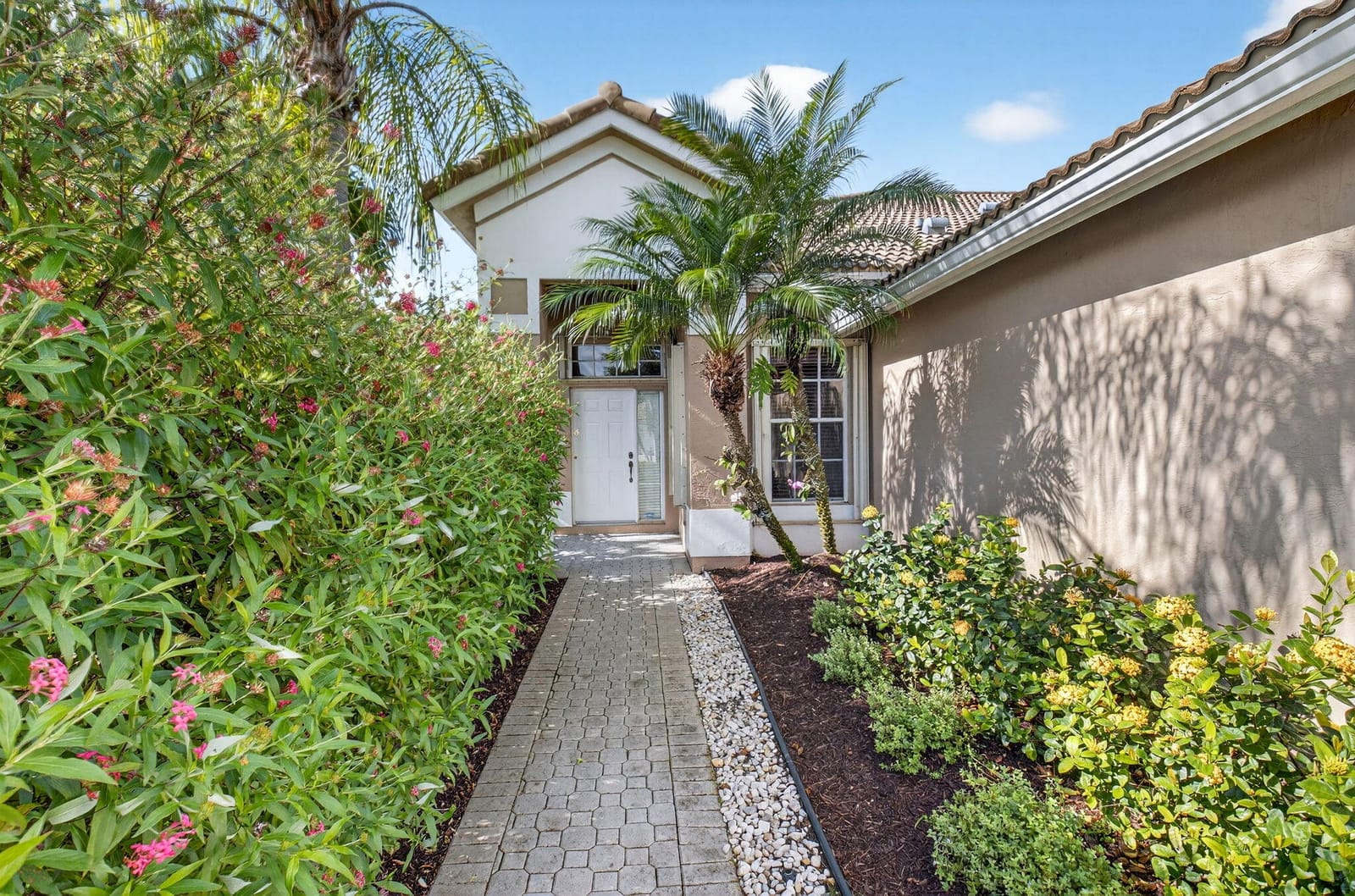 6894 Swan Sea Lane — photo 6
