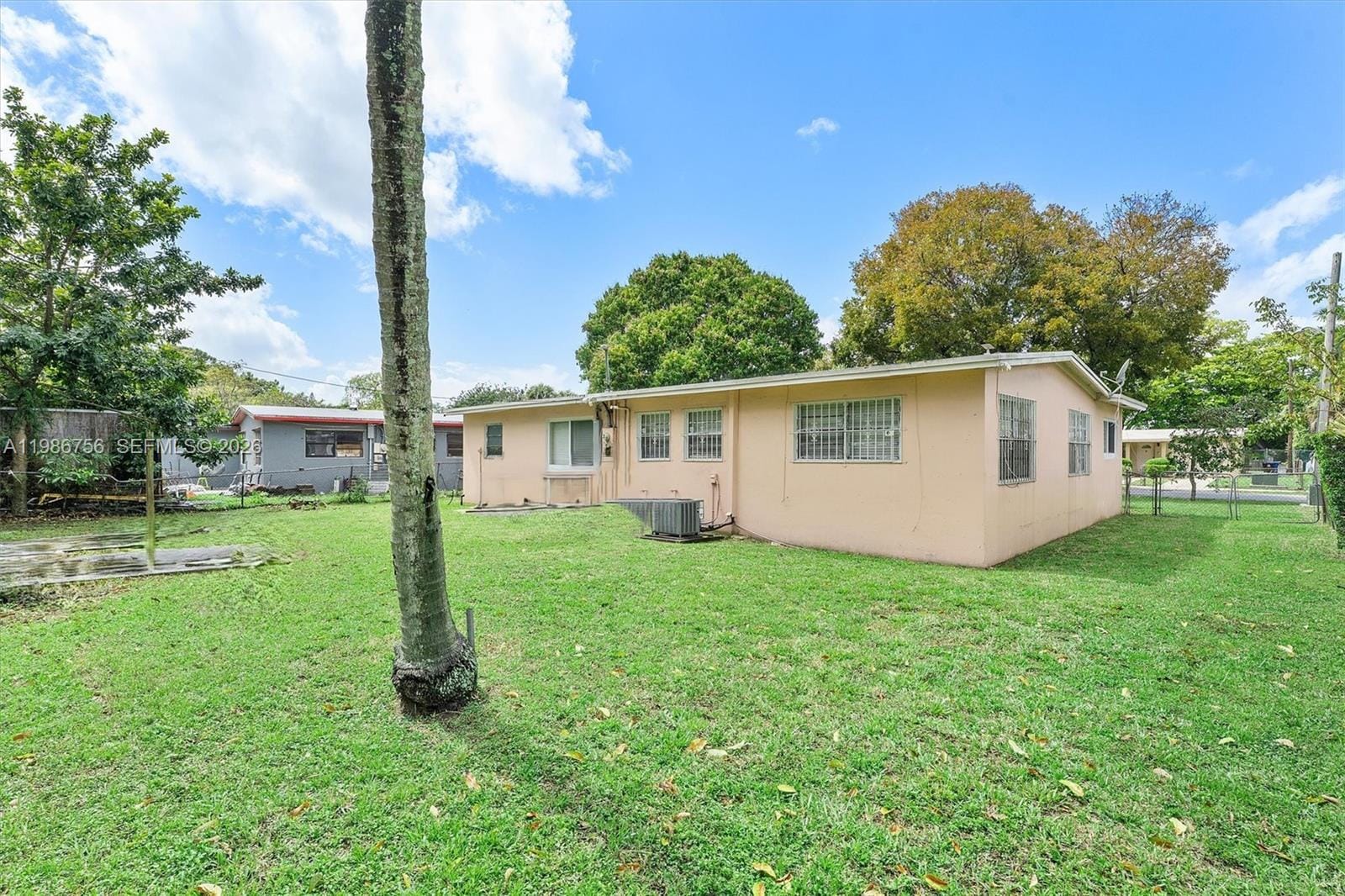 1804 NW 18th Court, Fort Lauderdale, FL 33311 photo 3