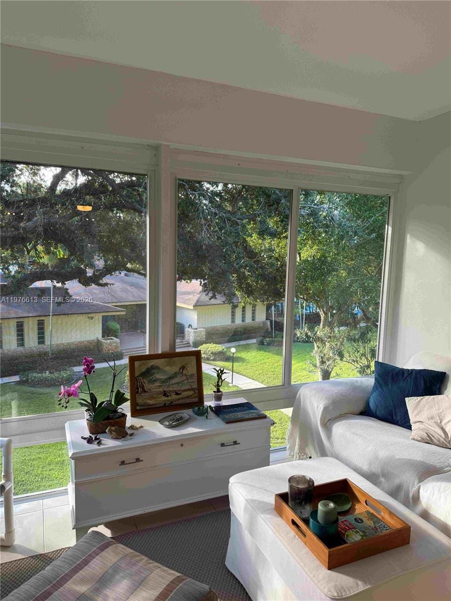 5141 W Oakland Park Boulevard 311 — photo 2