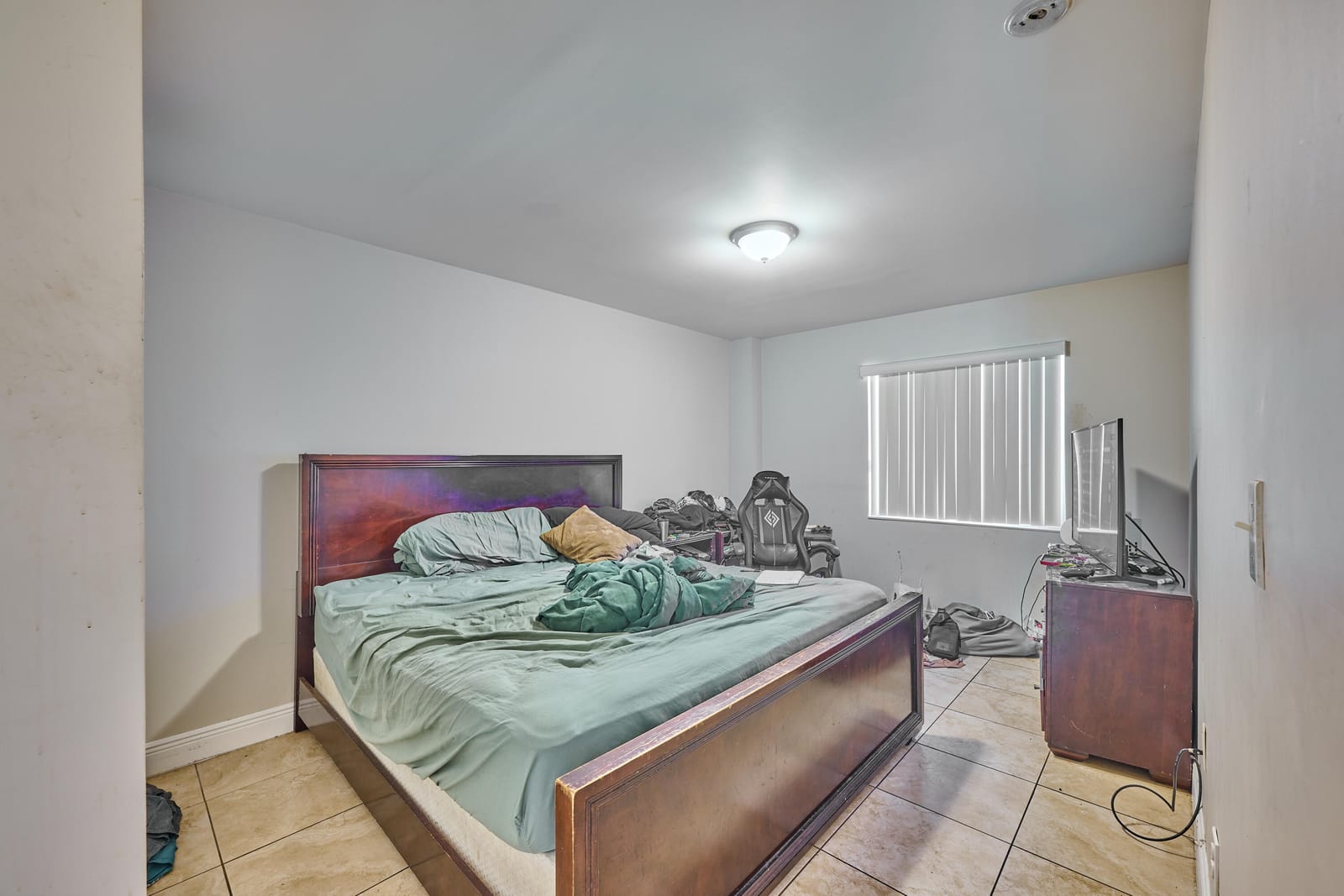 1990 NW 4th 1, Miami, FL 33136 photo 11