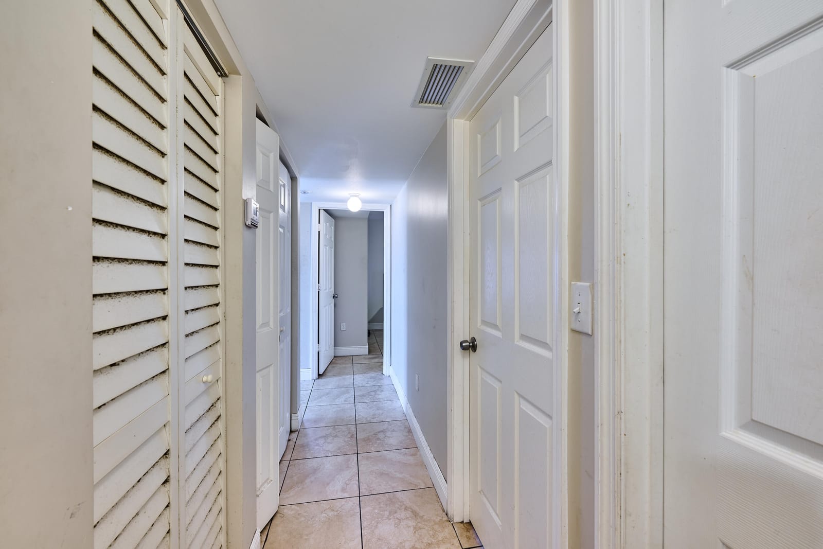 1990 NW 4th 1, Miami, FL 33136 photo 13