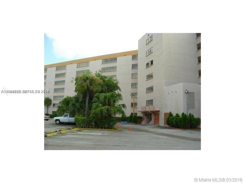 9688 Fontainebleau Boulevard 205, Miami, FL 33172, Miami