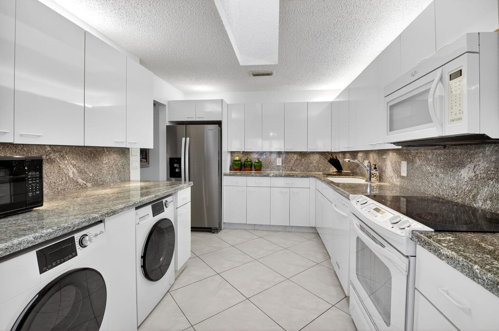 30 Eastgate Drive C — photo 12