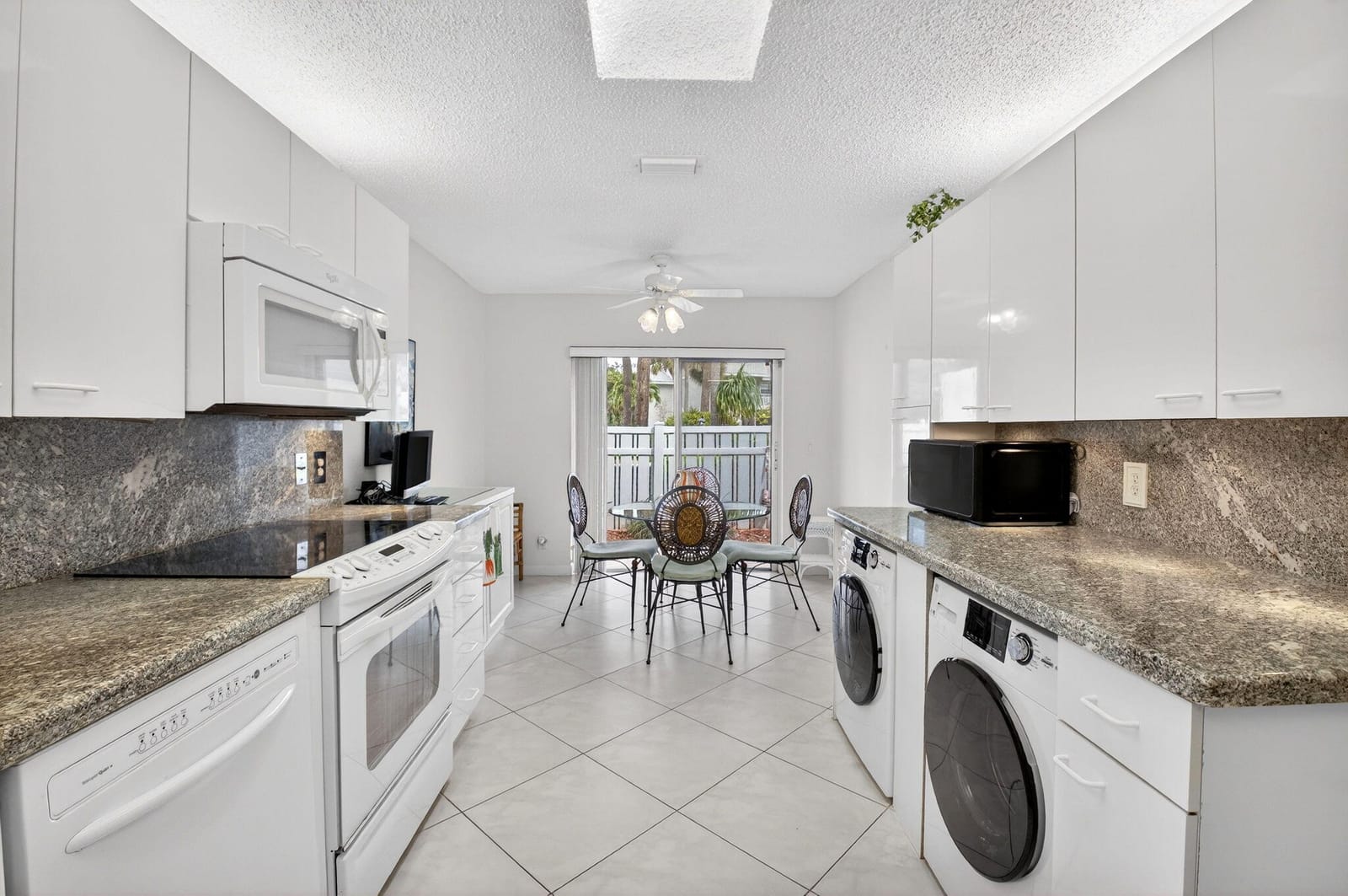 30 Eastgate Drive C — photo 10