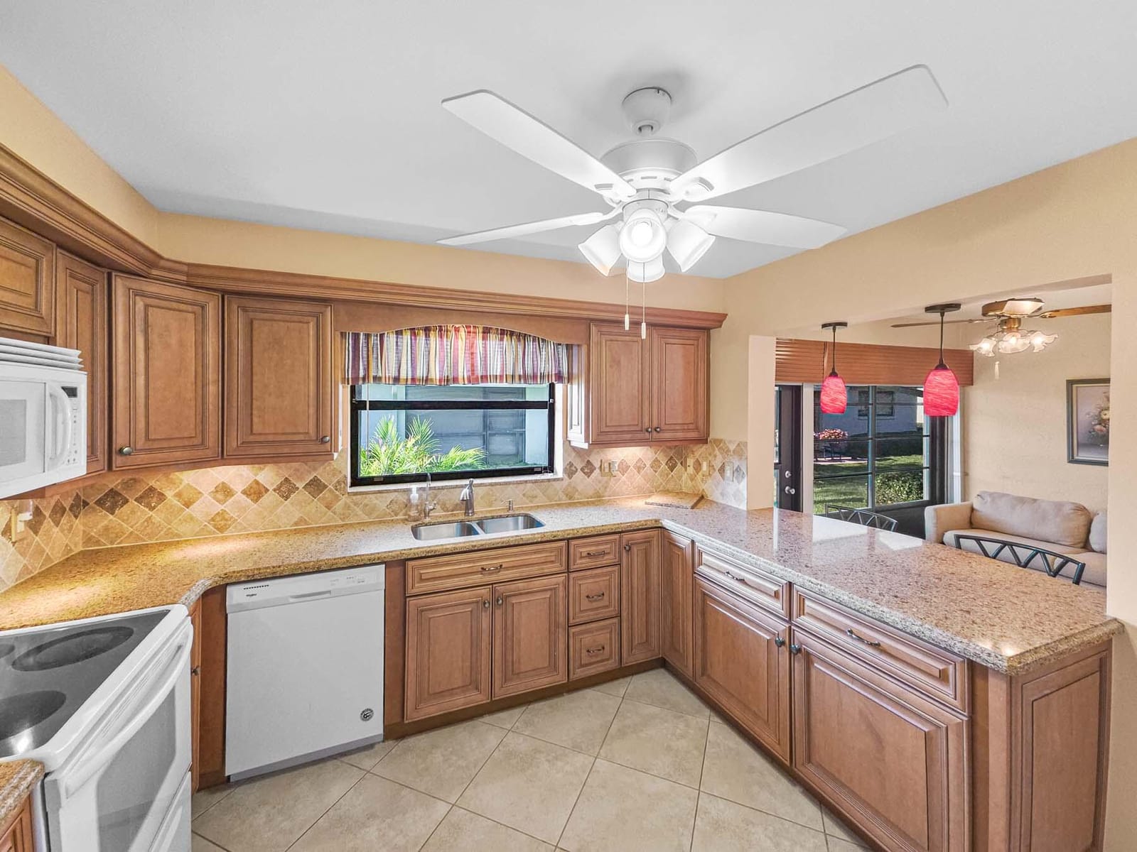 9810 Tabebuia Tree Drive B, Boynton Beach, FL 33436