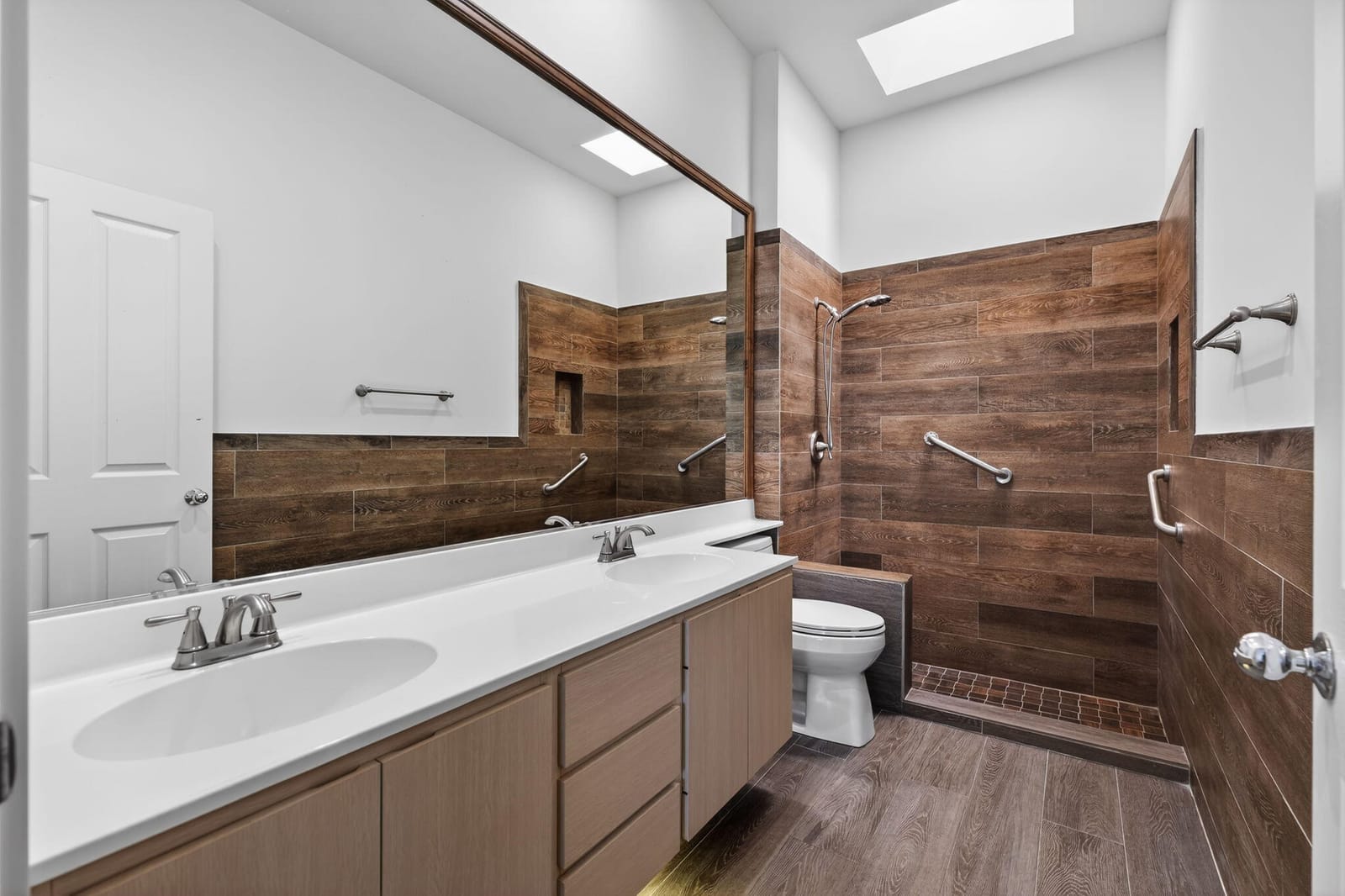 1065 Bedford Avenue — photo 3
