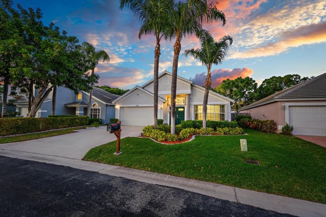 2021 Normandy Circle, sold in Normandy Village, West Palm Beach, FL