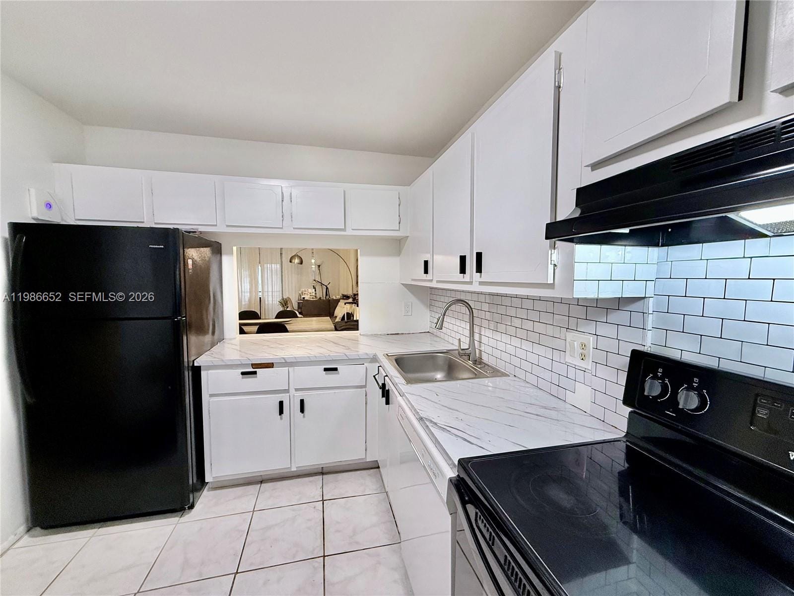 8321 Sands Point Boulevard D204, Tamarac, FL 33321 photo 3