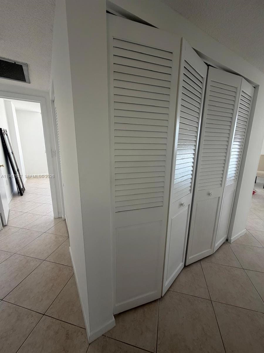 300 Bayview Drive 915, Sunny Isles Beach, FL 33160 photo 18