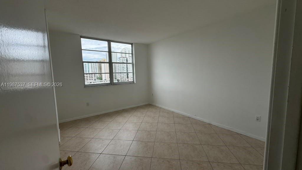 300 Bayview Drive 915, Sunny Isles Beach, FL 33160 photo 29