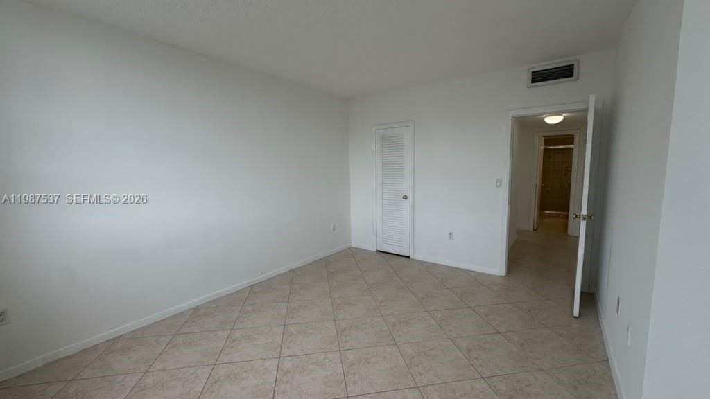 300 Bayview Drive 915, Sunny Isles Beach, FL 33160 photo 30
