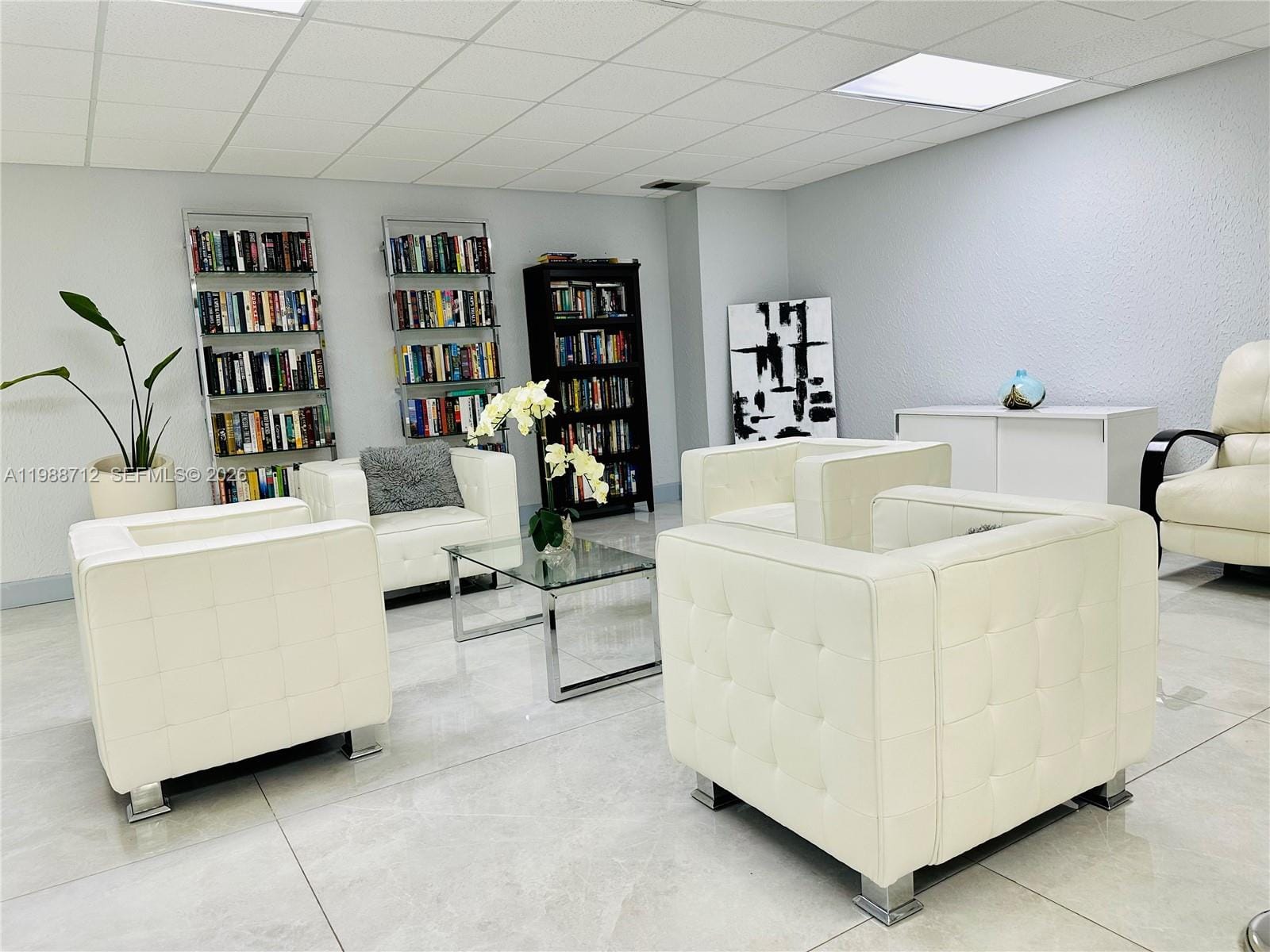 600 E Parkview Drive 316, Hallandale Beach, FL 33009 photo 17