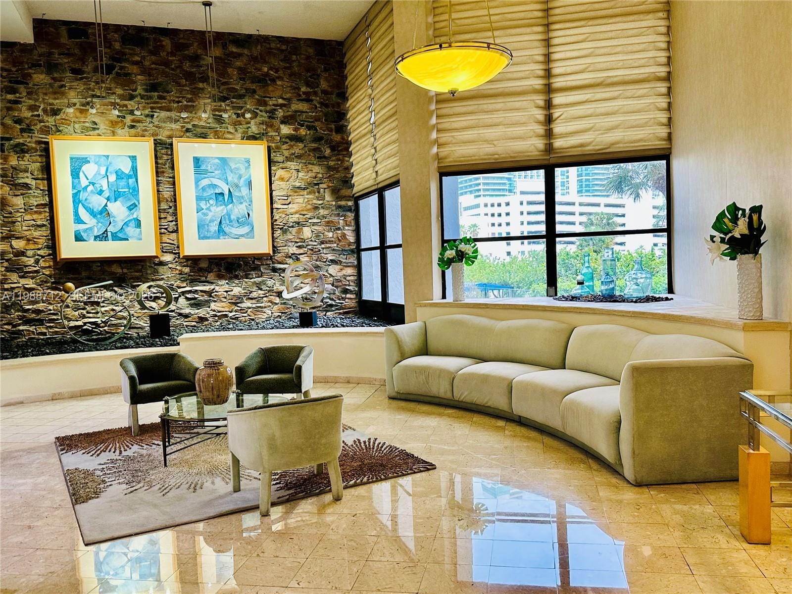 600 E Parkview Drive 316, Hallandale Beach, FL 33009 photo 5