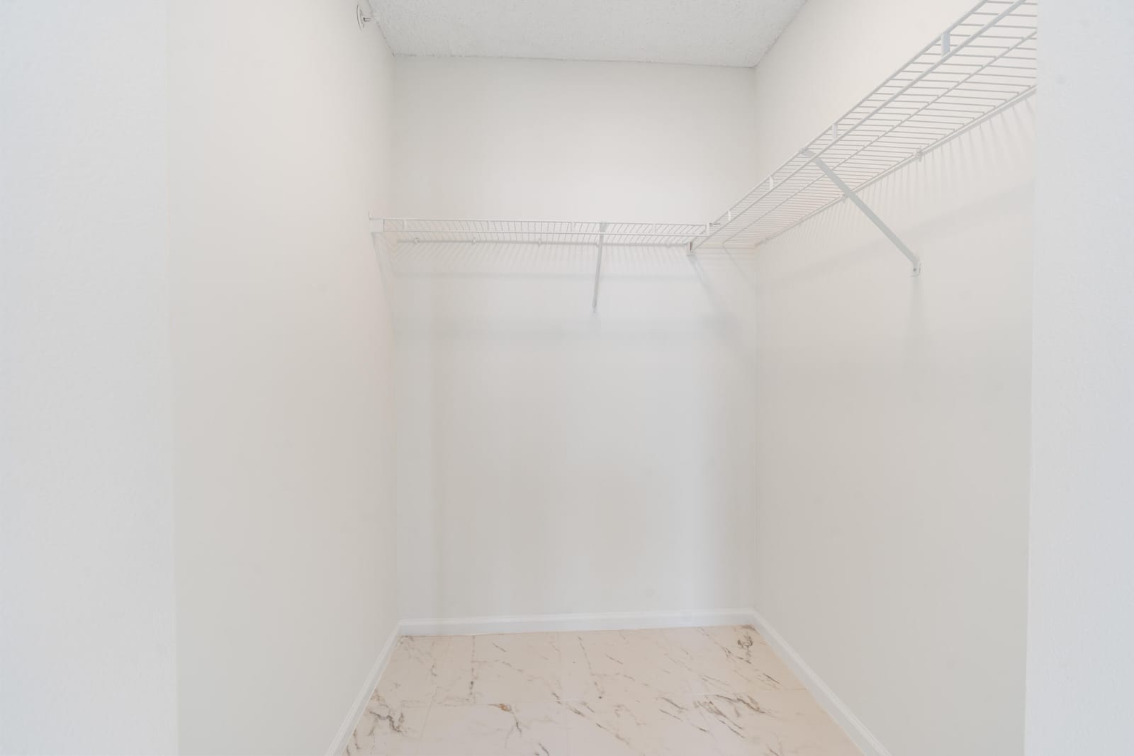 1200 Scotia Drive 404, Hypoluxo, FL 33462 photo 7