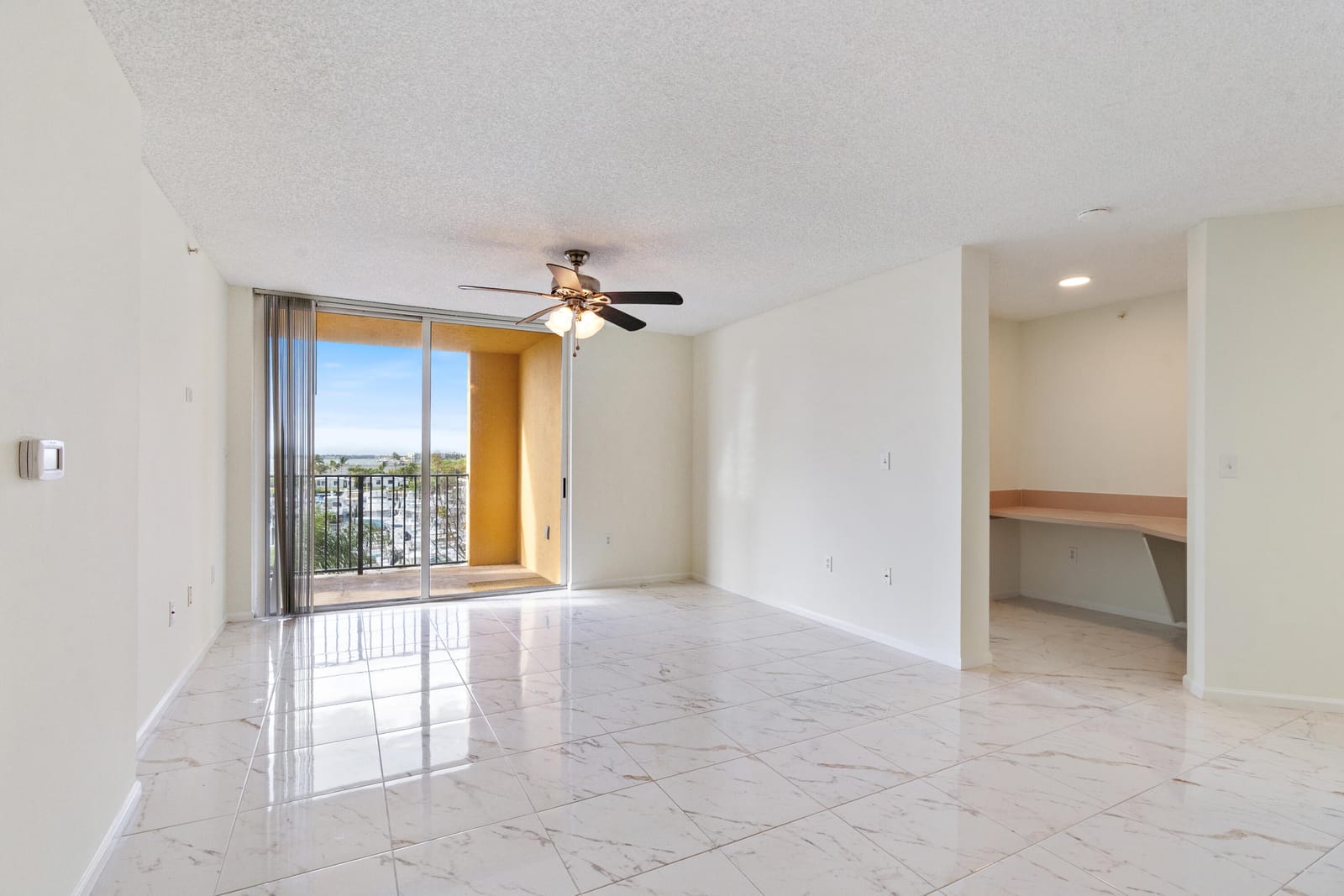1200 Scotia Drive 404, Hypoluxo, FL 33462 photo 2