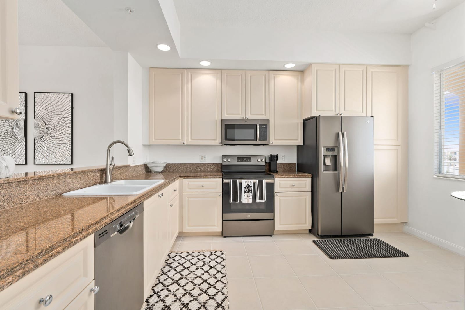14 Harbour Isle Drive W Ph01 — photo 11
