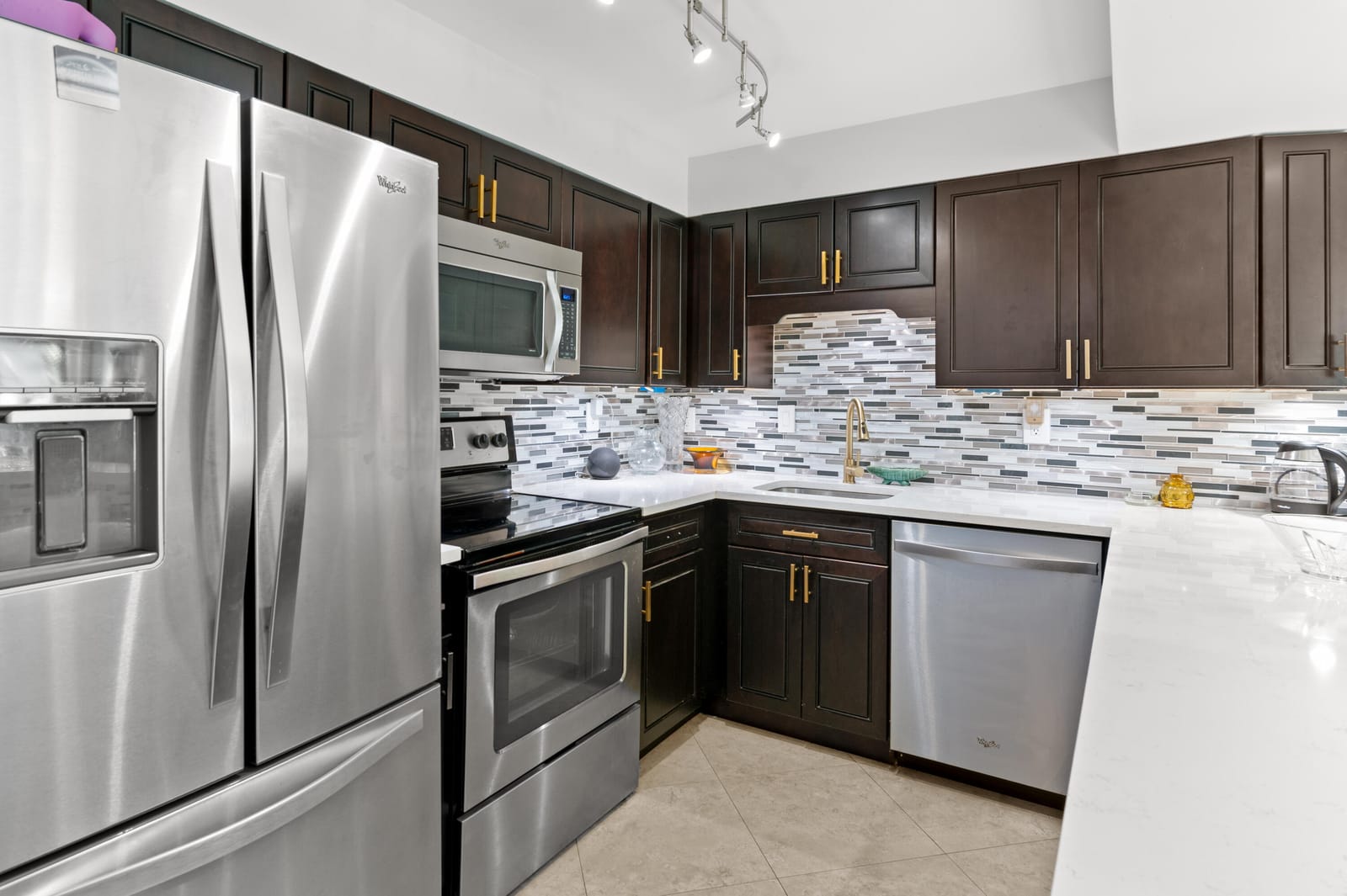 842 NE 20th Drive 842, Wilton Manors, FL 33305 photo 5