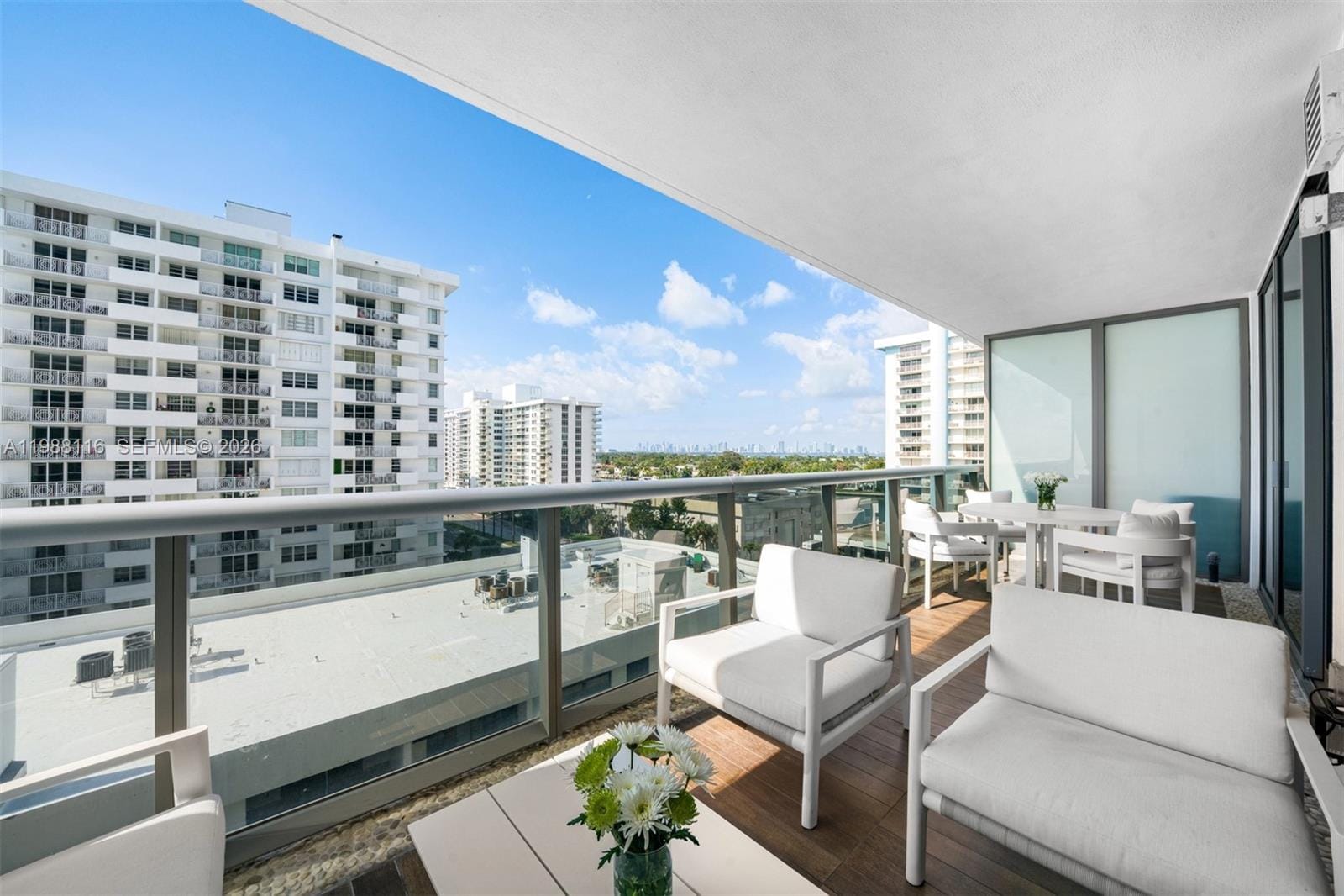 5875 Collins Avenue 906 — photo 12
