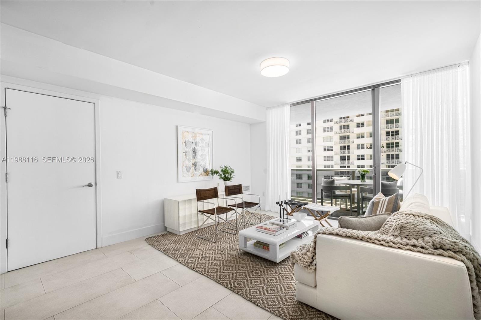 5875 Collins Avenue 906 — photo 10